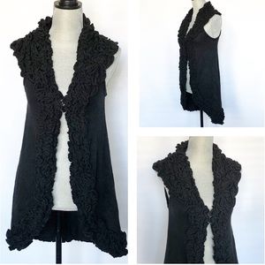 Alice + Olivia Black Ruffled Knit Sweater Vest Sm